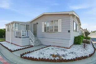 91 Via Gabilan, Camarillo, CA 93012 - Photo 35