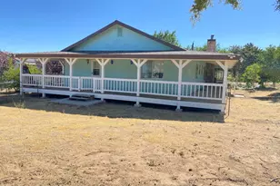 18300 Grant Pl, Tehachapi, CA 93561 - Photo 19