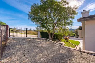 2207 Terra Bella Ln, Camarillo, CA 93012 - Photo 63
