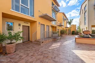 285 N Ventura Ave, Ventura, CA 93001 - Photo 3