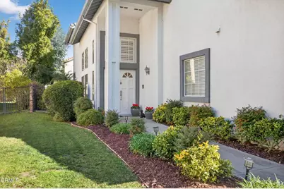 1419 Oak Trail Street, Thousand Oaks, CA 91320 - Photo 5