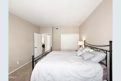2016 Blackberry Circle, Oxnard, CA 93036 - Photo 17