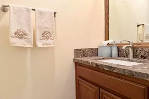 2134 Cold Stream Ct, Oxnard, CA 93036 - Photo 15