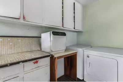 450 W Roderick Avenue, Oxnard, CA 93030 - Photo 9