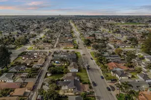 450 W Roderick Ave, Oxnard, CA 93030 - Photo 23