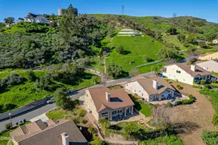 815 Vista Grande Dr, Santa Paula, CA 93060 - Photo 25