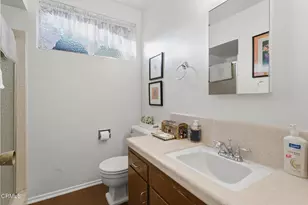 16916 Dormie Pl, Los Angeles, CA 91436 - Photo 11