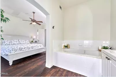 914 Corte Augusta, Camarillo, CA 93010 - Photo 19