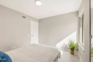 35124 Village, Camarillo, CA 93012 - Photo 3