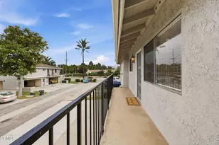 1127 Acadia Pl, Ventura, CA 93003 - Photo 3