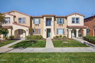 2715 Smokey Mountain Dr, Oxnard, CA 93036 - Photo 1