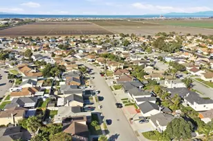 3545 Pier Walk, Oxnard, CA 93035 - Photo 11