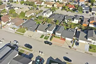 3545 Pier Walk, Oxnard, CA 93035 - Photo 15