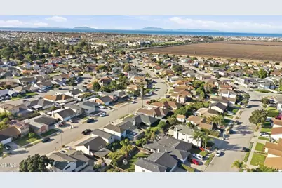 3545 Pier Walk, Oxnard, CA 93035 - Photo 9