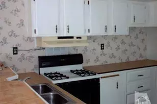 2178 Thrush Ave, Oxnard, CA 93033 - Photo 7