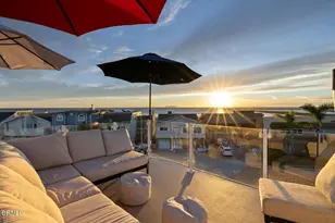 105 Malibu Ave, Oxnard, CA 93035 - Photo 1