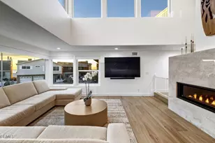 105 Malibu Ave, Oxnard, CA 93035 - Photo 17