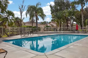 25702 Vista Fairways Dr, Valencia, CA 91355 - Photo 43