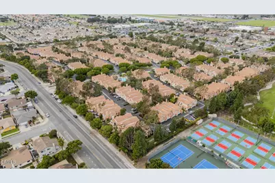 805 Moby Dick Lane, Oxnard, CA 93030 - Photo 33