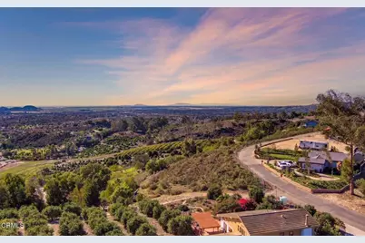 6860 Worth Way, Camarillo, CA 93012 - Photo 5