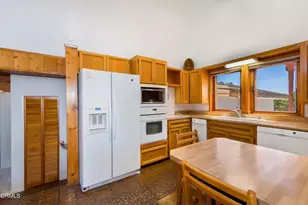6860 Worth Way, Camarillo, CA 93012 - Photo 17
