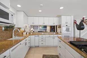 2421 Ocean Dr, Oxnard, CA 93035 - Photo 9