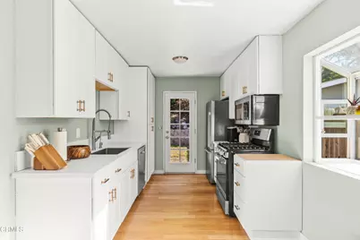 2942 Apache Avenue, Ventura, CA 93001 - Photo 5