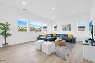 11944 N Red Hawk Ln, Porter Ranch, CA 91326 - Photo 37