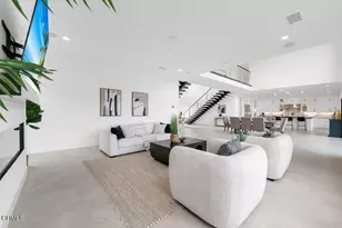 11944 N Red Hawk Ln, Porter Ranch, CA 91326 - Photo 21