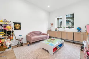 11944 N Red Hawk Ln, Porter Ranch, CA 91326 - Photo 53