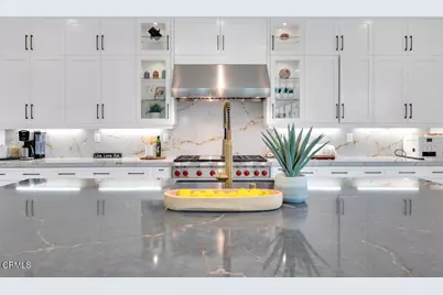 11944 N Red Hawk Lane, Porter Ranch, CA 91326 - Photo 7