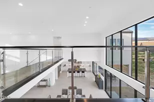 11944 N Red Hawk Ln, Porter Ranch, CA 91326 - Photo 41