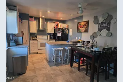734 W Hemlock Street, Port Hueneme, CA 93041 - Photo 1