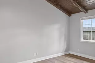 165 Hoover Ave, Ventura, CA 93003 - Photo 17