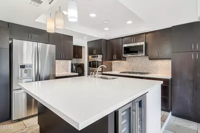 2010 Kingsbridge Way, Oxnard, CA 93035 - Photo 9