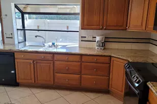 2105 Avenida San Antero Dr, Camarillo, CA 93010 - Photo 9