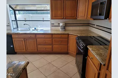 2105 Avenida San Antero Drive, Camarillo, CA 93010 - Photo 5