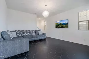 344 Campbell Ct, Santa Paula, CA 93060 - Photo 5
