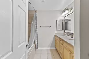 2012 Blackberry Cir, Oxnard, CA 93036 - Photo 13