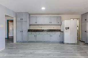 184 Kellogg St, Ventura, CA 93001 - Photo 11