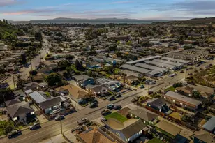 184 Kellogg St, Ventura, CA 93001 - Photo 27