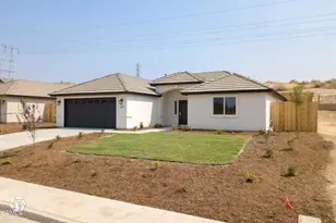 715 Sammy Wy, Shafter, CA 93263 - Photo 3