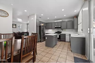 816 Noontide Way, Oxnard, CA 93035 - Photo 11