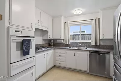 404 Mackay Avenue, Ventura, CA 93004 - Photo 11