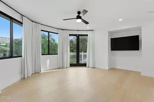 550 Unique Ln, Simi Valley, CA 93065 - Photo 37