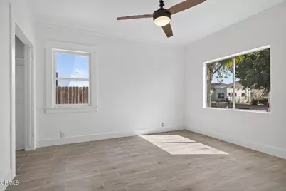 295 W Mission Avenue, Ventura, CA 93001 - Photo 9