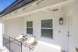 12435 Huston St, Los Angeles, CA 91607 - Photo 9