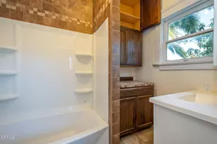 933 E Santa Paula St, Santa Paula, CA 93060 - Photo 17