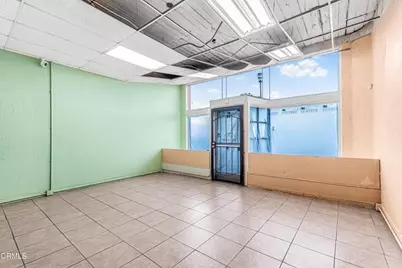 645 S Oxnard Boulevard, Oxnard, CA 93030 - Photo 17