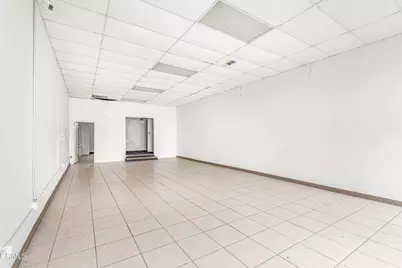 645 S Oxnard Boulevard, Oxnard, CA 93030 - Photo 13